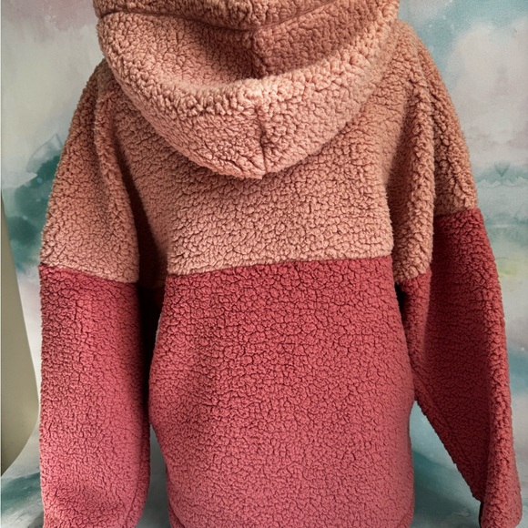 NEW VICTORIA SECRET Sherpa Half Zip Pullover in Size MED Pink ColorBlock NWT - Picture 3 of 10